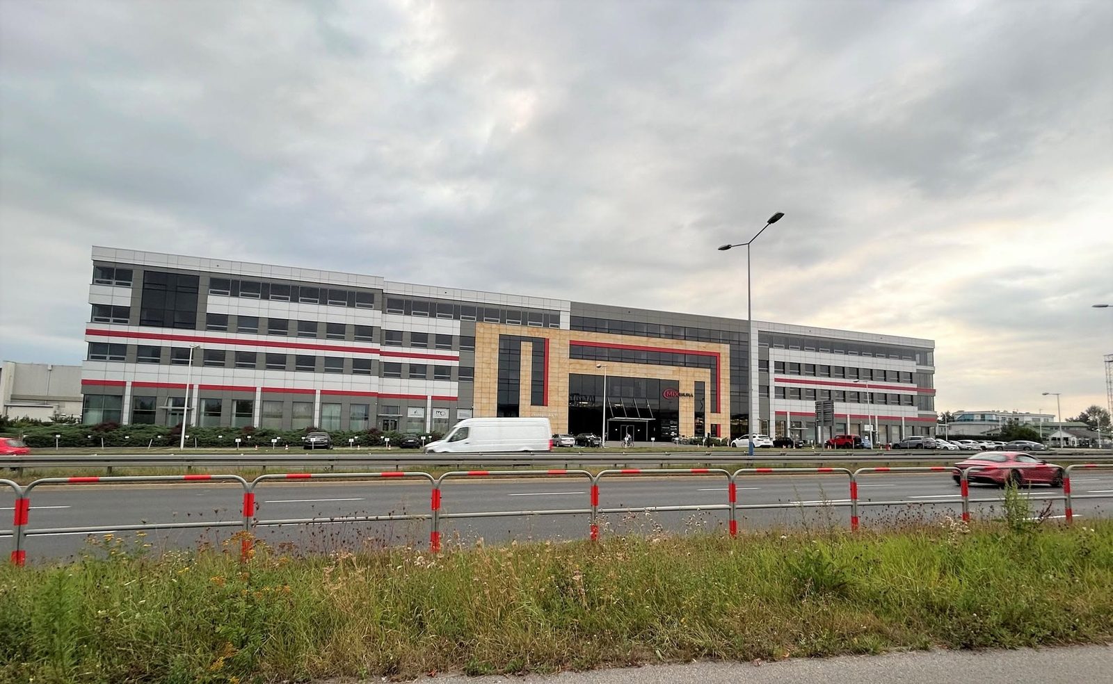 Urząd skarbowy przenosi się na Jasnogórską. Mieszkańcy: dojedziemy tam tylko autem